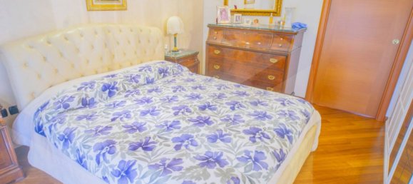3 rooms Apartment in Bari, Italy No. 227627 8