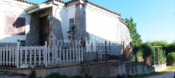 Villa de 2 dormitorios en San Vito Chietino, Italy No. 108511 4