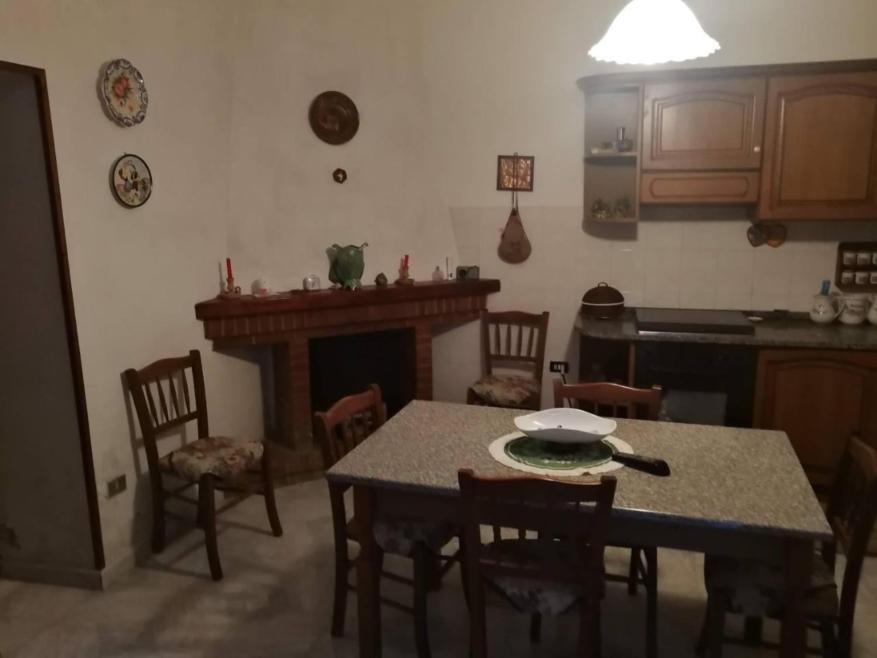 4 rooms Apartment in Cervinara, Italy No. 19088