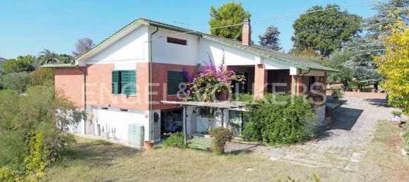 3 Schlafzimmer Villa in Porto Sant'Elpidio, Italy, Nr. 302635 5