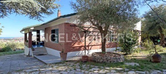 3 Schlafzimmer Villa in Porto Sant'Elpidio, Italy, Nr. 302635 4