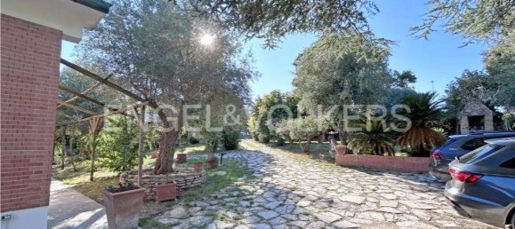 3 Schlafzimmer Villa in Porto Sant'Elpidio, Italy, Nr. 302635 8