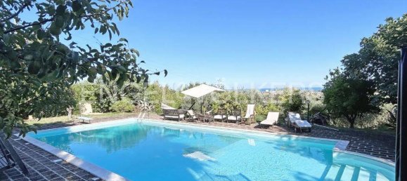 3 Schlafzimmer Villa in Porto Sant'Elpidio, Italy, Nr. 302635 10