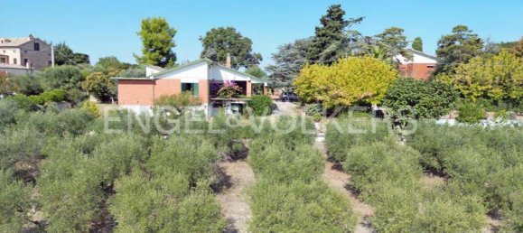 3 Schlafzimmer Villa in Porto Sant'Elpidio, Italy, Nr. 302635 2