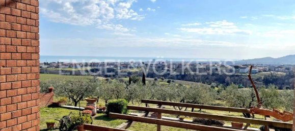 3 Schlafzimmer Villa in Porto Sant'Elpidio, Italy, Nr. 302635 3