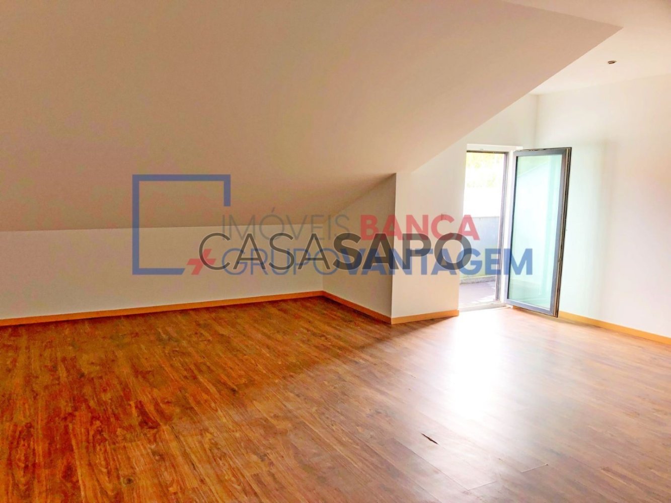 Apartamento T3 em Sobral de Monte Agraço, Portugal N.º 251909