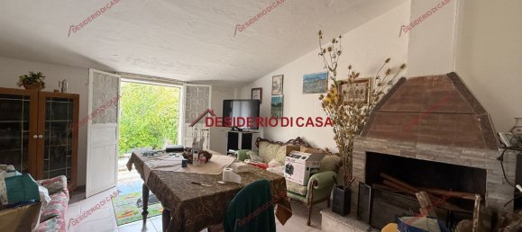 Вилла с 4 комнатами в Палермо, Италия № 280321 4