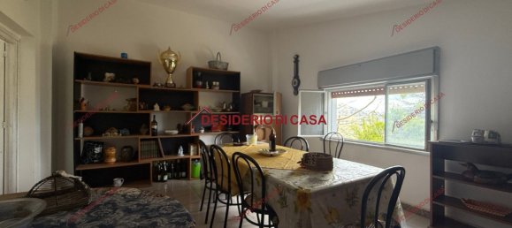 Вилла с 4 комнатами в Палермо, Италия № 280321 2