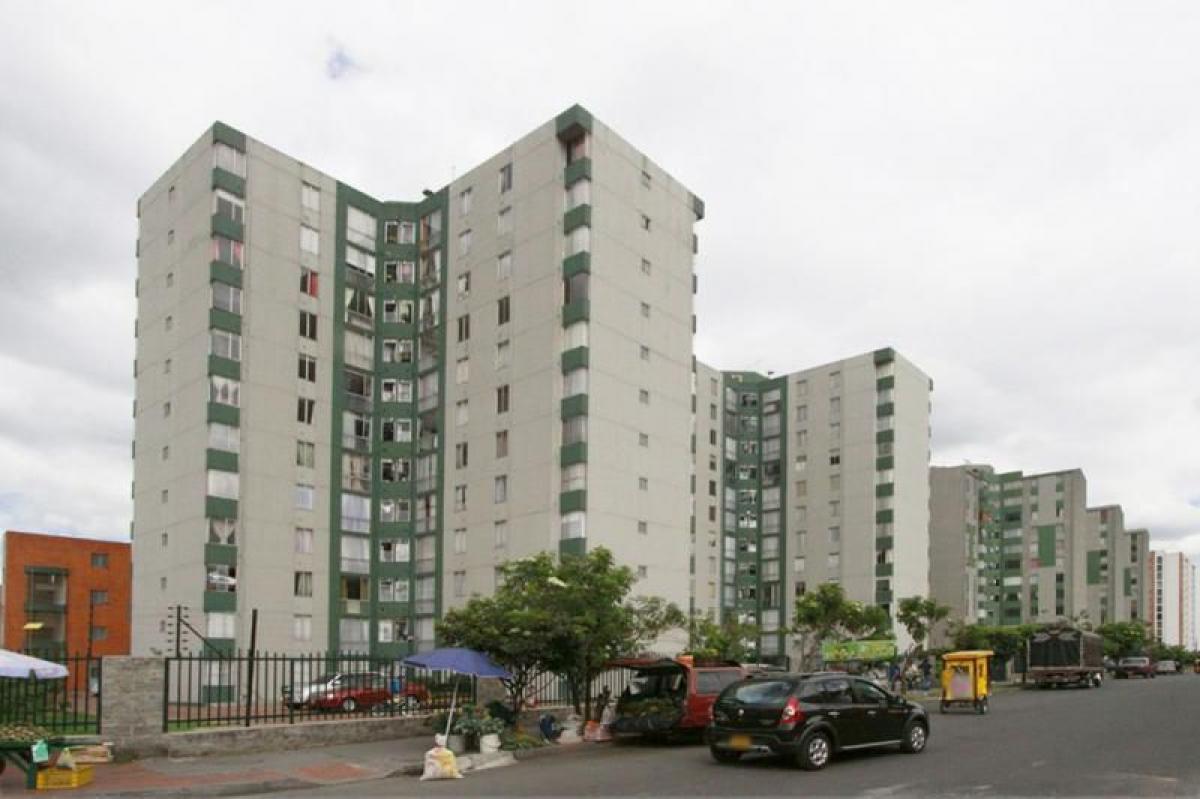 3 bedrooms House in Bogota, Colombia No. 12572