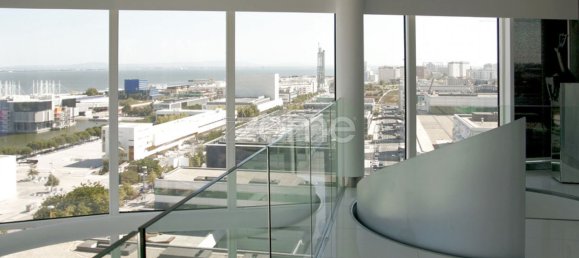 Дуплекс с 4 спальнями в Лиссабон, Португалия № 73720 6