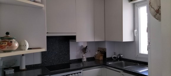 Apartamento de 3 dormitorios en Madrid, Spain No. 177947 16
