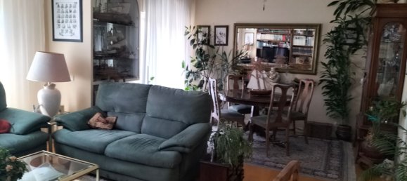 Apartamento de 3 dormitorios en Madrid, Spain No. 177947 4