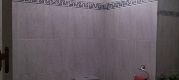 Apartamento de 3 dormitorios en Madrid, Spain No. 177947 18