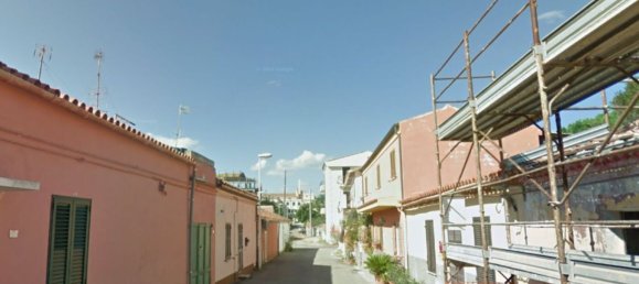 Apartamento de 2 habitaciónes en La Maddalena, Italy No. 13657 2