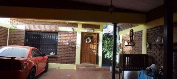 Casa de 4 dormitorios en Chihuahua, Mexico No. 170254 2