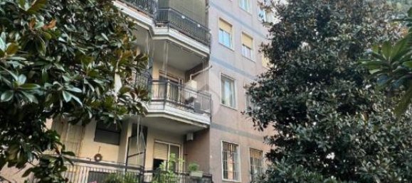 Apartamento de 3 divisões em Novate Milanese, Italy N.º 15261 2