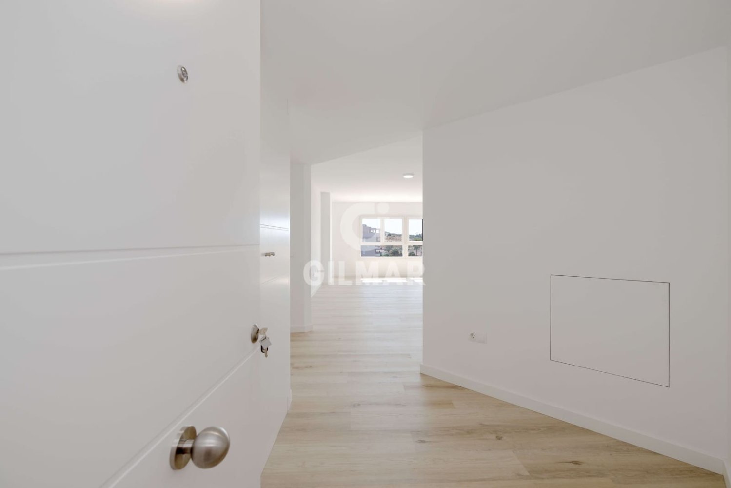 4 Schlafzimmer Wohnung in Marbella, Spain, Nr. 250249