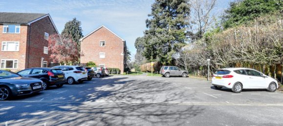 2 bedrooms Apartment in Watford, United Kingdom No. 4717 25