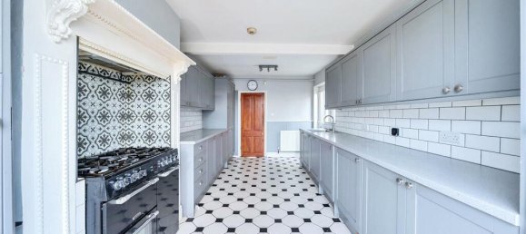 5 Schlafzimmer Haus in Harrow, United Kingdom, Nr. 12201 4