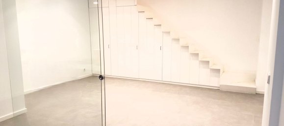 101m² Commercial property in Logrono, Spain No. 149748 10