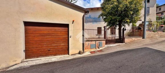 Дом с 6 комнатами в Ночера Умбра, Италия № 285135 16