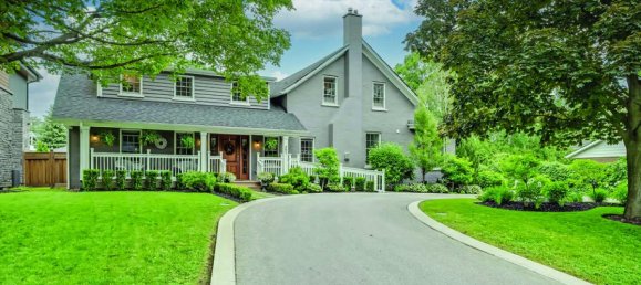 4 bedrooms House in Oakville, Canada No. 153 2