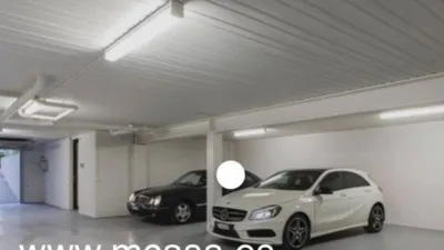 Garage in Vigo, Spain, Nr. 239617