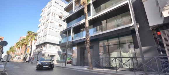 Propriedade comercial em Torrevieja, Spain 200 m² N.º 366303 20