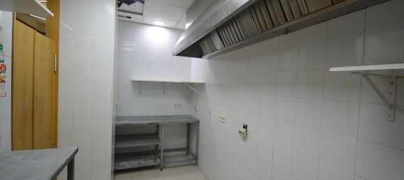 Propriedade comercial em Torrevieja, Spain 200 m² N.º 366303 14