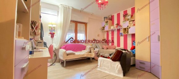 2 chambres Appartement à Palermo, Italy No. 141421 10