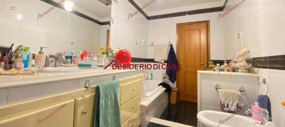 2 chambres Appartement à Palermo, Italy No. 141421 18