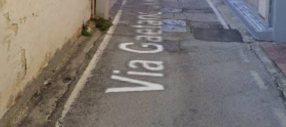 2 rooms Apartment in Bari, Italy No. 297111 8