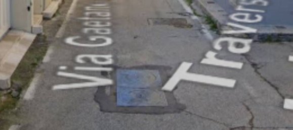 2 rooms Apartment in Bari, Italy No. 297111 4