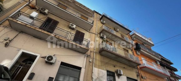 5-salle Appartement à Catania, Italy No. 374108 2