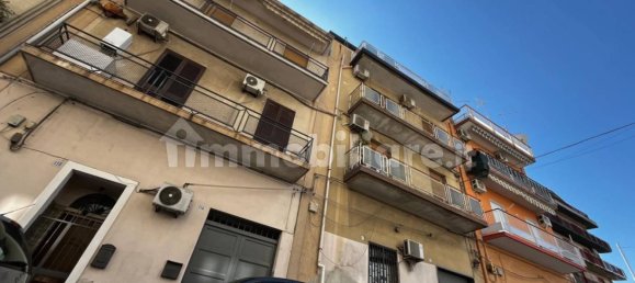 5-salle Appartement à Catania, Italy No. 374108 3