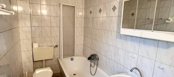 Таунхаус с 10 комнатами в Шмалькальден-Майнинген, Германия № 161972 9