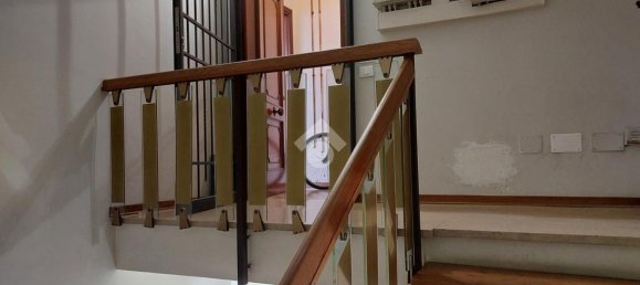 2-salle Penthouse à Ferrara, Italy No. 274272 25