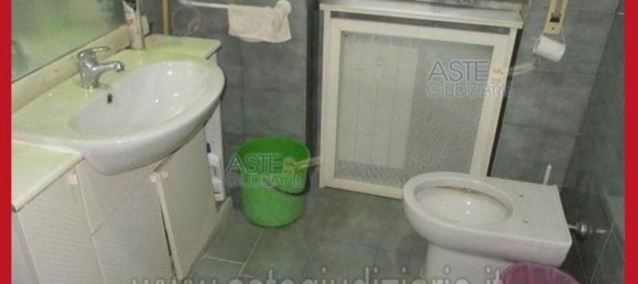 5 bedrooms Apartment in Rome, Italy No. 334126 4