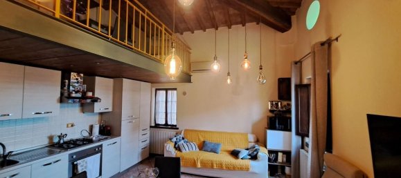 4 rooms Apartment in Peccioli, Italy No. 48040 3