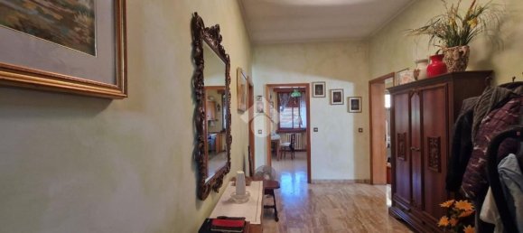 5-salle Villa à Medole, Italy No. 289898 11