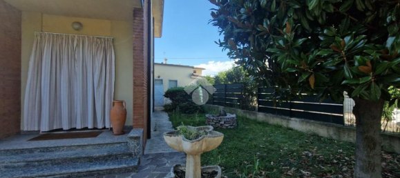 5-salle Villa à Medole, Italy No. 289898 7