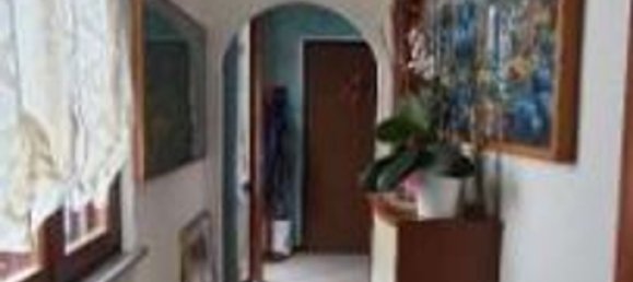 3-salle Appartement à Biandronno, Italy No. 8425 10