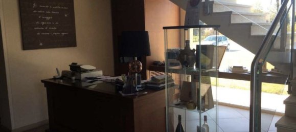 عقار تجاري في Bastiglia, Italy 1300متر مربع رقم 145738 37