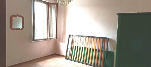 5 rooms Apartment in San Benedetto Po, Italy No. 108376 3