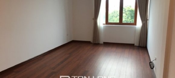 Дом с 4 спальнями в Тэйхо, Вьетнам № 1620 10