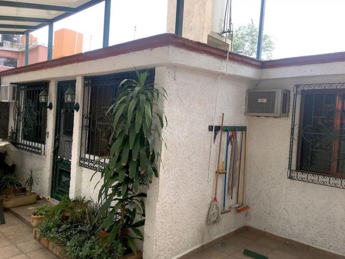 2 bedrooms House in Tlalnepantla, Mexico No. 212818