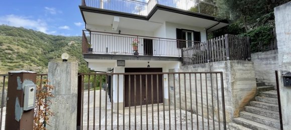 2 bedrooms Villa in Gioiosa Marea, Italy No. 122292 2