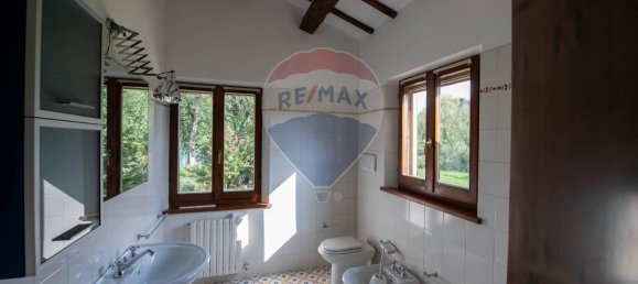 6 rooms House in Ostra Vetere, Italy No. 5674 43