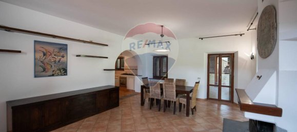 6 rooms House in Ostra Vetere, Italy No. 5674 22