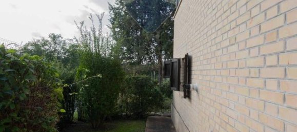 6 rooms House in Ostra Vetere, Italy No. 5674 19